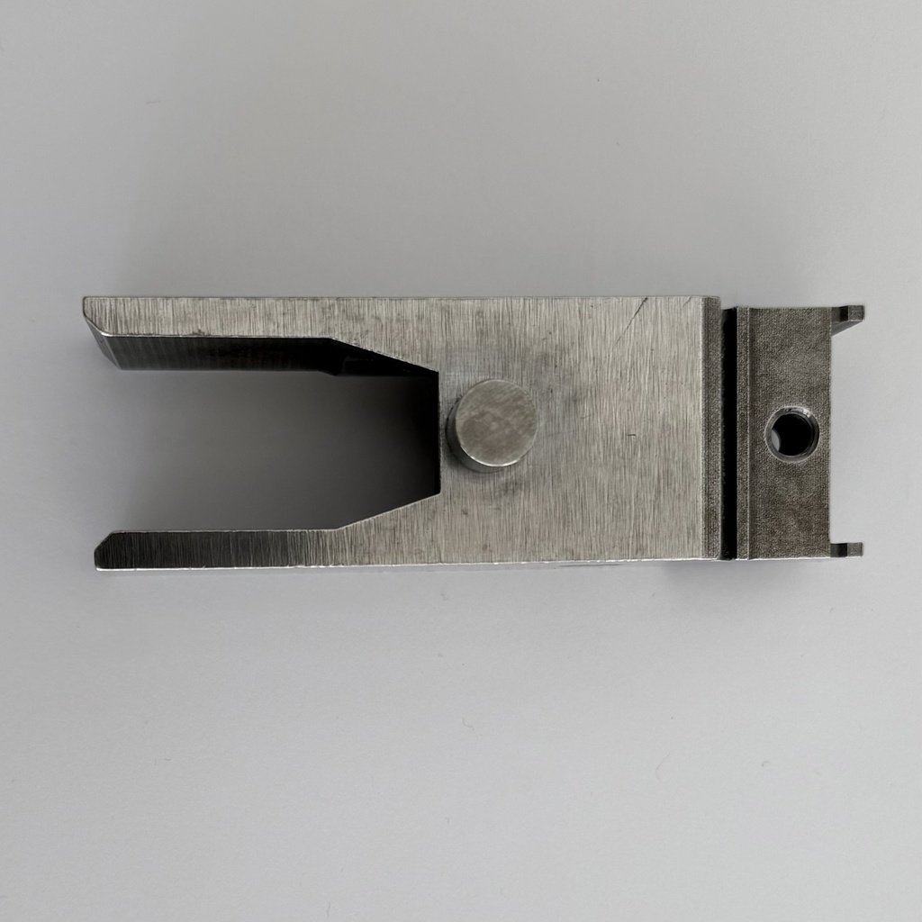 SOPORTE DELANTERO FRENO D1