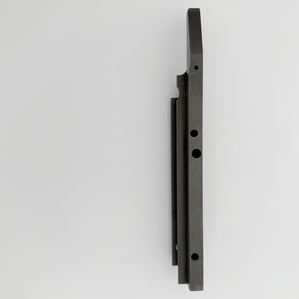 RAIL GUIA L=213,5MM