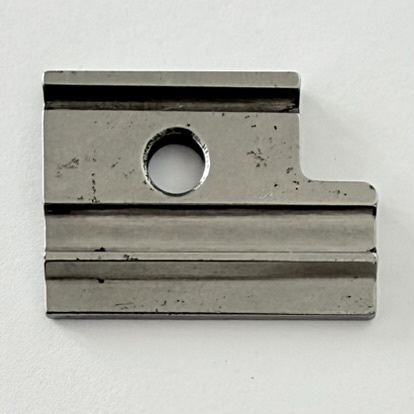 [911327591] PLACA LATERAL FRENO D2 WS